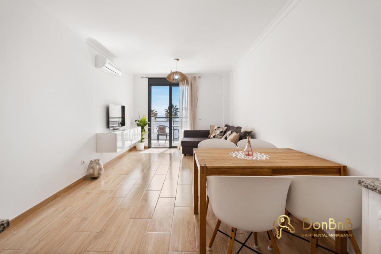 Cozy Apartment With Sea View And Private Parking In Фуэнхирола Экстерьер фото