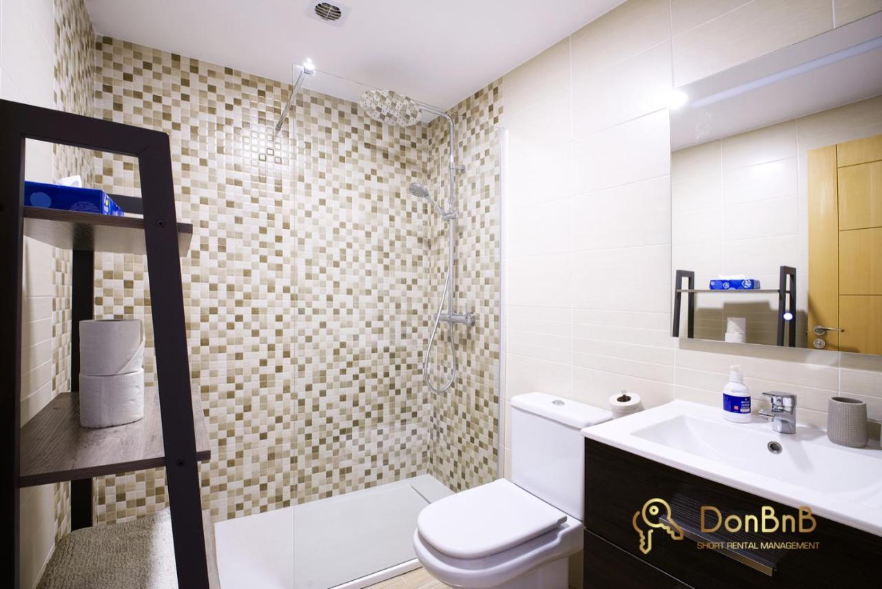 Cozy Apartment With Sea View And Private Parking In Фуэнхирола Экстерьер фото