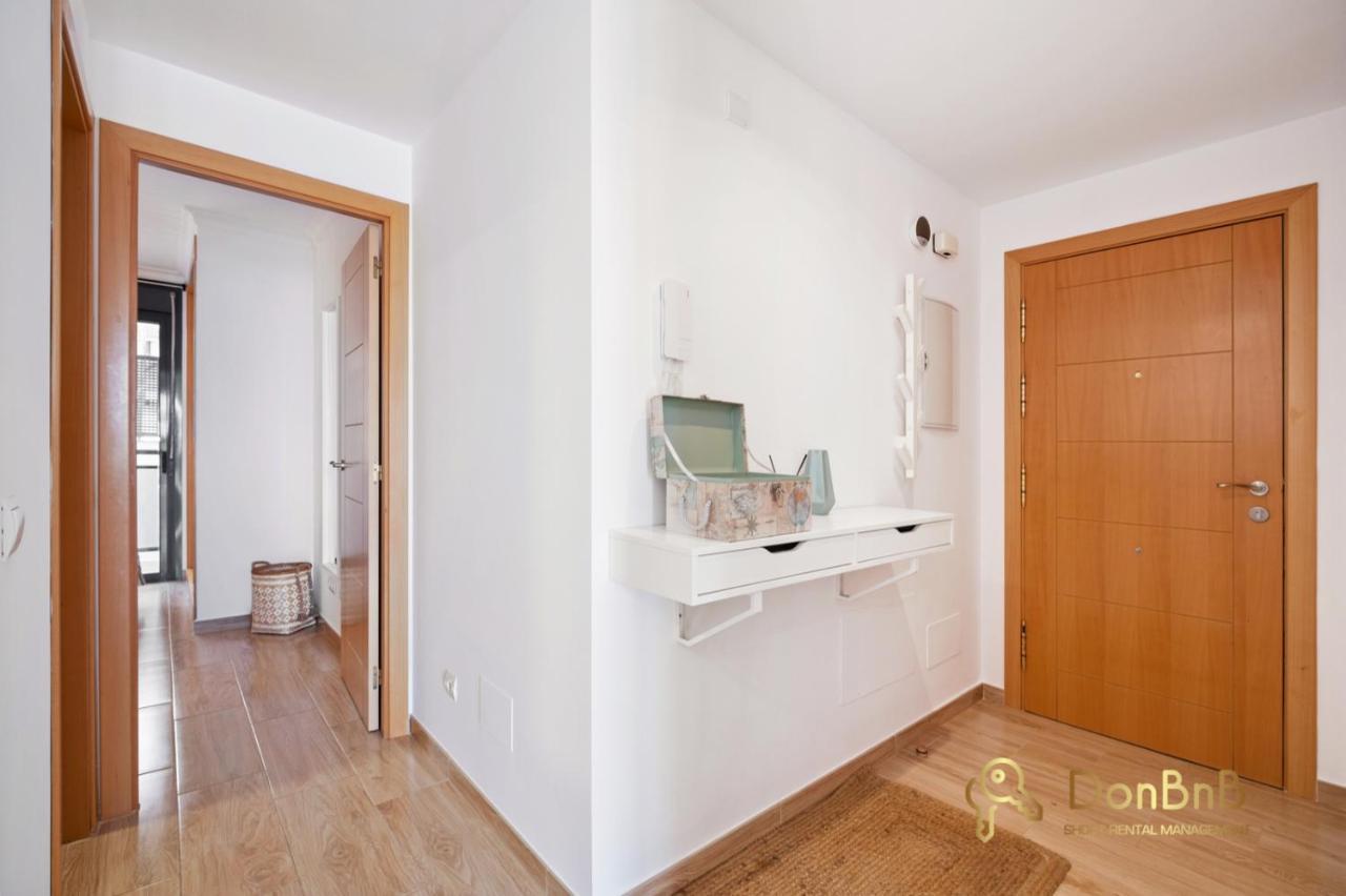 Cozy Apartment With Sea View And Private Parking In Фуэнхирола Экстерьер фото
